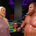 WWE_Friday_Night_SmackDown_2019_12_20_720p_HDTV_x264-NWCHD_mp40088.jpg