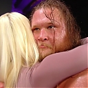 WWE_Friday_Night_SmackDown_2019_12_20_720p_HDTV_x264-NWCHD_mp40091.jpg