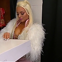WWE_Friday_Night_SmackDown_2020_01_10_720p_HDTV_x264-NWCHD_mp40069.jpg