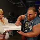 WWE_Friday_Night_SmackDown_2020_01_10_720p_HDTV_x264-NWCHD_mp40116.jpg