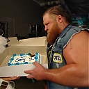 WWE_Friday_Night_SmackDown_2020_01_10_720p_HDTV_x264-NWCHD_mp40118.jpg