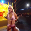 WWE_Friday_Night_SmackDown_2020_01_10_720p_HDTV_x264-NWCHD_mp40186.jpg
