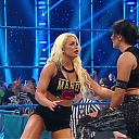 WWE_Friday_Night_SmackDown_2020_01_17_720p_HDTV_x264-NWCHD_mp40289.jpg