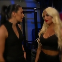 WWE_Friday_Night_SmackDown_2020_01_24_720p_HDTV_x264-NWCHD_mp40454.jpg
