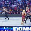 WWE_Friday_Night_SmackDown_2020_01_24_720p_HDTV_x264-NWCHD_mp40510.jpg