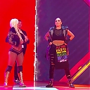 WWE_Friday_Night_SmackDown_2020_03_06_720p_HDTV_x264-NWCHD_mp41076.jpg