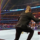 WWE_Friday_Night_SmackDown_2020_03_06_720p_HDTV_x264-NWCHD_mp41117.jpg