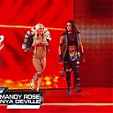 WWE_Monday_Night_RAW_2019_08_19_720p_HDTV_x264-KYR_mkv1666.jpg