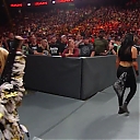 WWE_Monday_Night_RAW_2019_08_19_720p_HDTV_x264-KYR_mkv1688.jpg