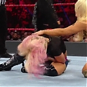 WWE_Monday_Night_RAW_2019_08_19_720p_HDTV_x264-KYR_mkv1775.jpg