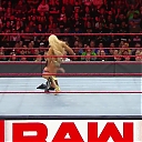 WWE_Monday_Night_RAW_2019_08_19_720p_HDTV_x264-KYR_mkv1815.jpg