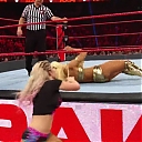WWE_Monday_Night_RAW_2019_08_19_720p_HDTV_x264-KYR_mkv1854.jpg