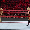 WWE_Monday_Night_RAW_2019_08_19_720p_HDTV_x264-KYR_mkv1914.jpg