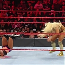 WWE_Monday_Night_RAW_2019_08_19_720p_HDTV_x264-KYR_mkv1916.jpg