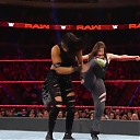 WWE_Monday_Night_RAW_2019_08_19_720p_HDTV_x264-KYR_mkv1957.jpg