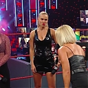 WWE_Monday_Night_Raw_2020_10_12_720p_HDTV_x264-NWCHD_mp40637.jpg