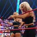 WWE_Monday_Night_Raw_2020_10_12_720p_HDTV_x264-NWCHD_mp40671.jpg