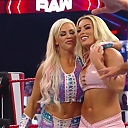 WWE_Monday_Night_Raw_2020_10_12_720p_HDTV_x264-NWCHD_mp40690.jpg
