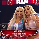 WWE_Monday_Night_Raw_2020_10_12_720p_HDTV_x264-NWCHD_mp40691.jpg