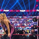 WWE_Monday_Night_Raw_2020_10_12_720p_HDTV_x264-NWCHD_mp40705.jpg