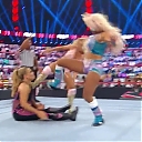WWE_Monday_Night_Raw_2020_10_12_720p_HDTV_x264-NWCHD_mp40749.jpg