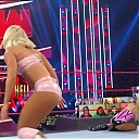 WWE_Monday_Night_Raw_2020_10_12_720p_HDTV_x264-NWCHD_mp40889.jpg