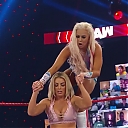 WWE_Monday_Night_Raw_2020_10_12_720p_HDTV_x264-NWCHD_mp40915.jpg