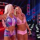 WWE_Monday_Night_Raw_2020_10_12_720p_HDTV_x264-NWCHD_mp40963.jpg