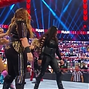 WWE_Monday_Night_Raw_2020_10_12_720p_HDTV_x264-NWCHD_mp41019.jpg