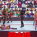 WWE_Monday_Night_Raw_2020_10_12_720p_HDTV_x264-NWCHD_mp41028.jpg