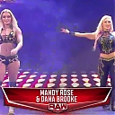 WWE_Monday_Night_Raw_2020_11_02_720p_HDTV_x264-NWCHD_mp40041.jpg