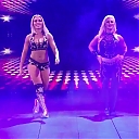 WWE_Monday_Night_Raw_2020_11_02_720p_HDTV_x264-NWCHD_mp40049.jpg