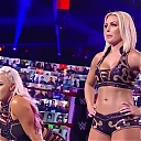 WWE_Monday_Night_Raw_2020_11_02_720p_HDTV_x264-NWCHD_mp40118.jpg