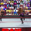 WWE_Monday_Night_Raw_2020_11_02_720p_HDTV_x264-NWCHD_mp40186.jpg