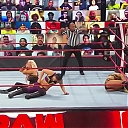 WWE_Monday_Night_Raw_2020_11_02_720p_HDTV_x264-NWCHD_mp40328.jpg