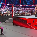 WWE_Monday_Night_Raw_2020_11_02_720p_HDTV_x264-NWCHD_mp40371.jpg