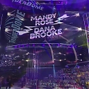 WWE_Monday_Night_Raw_2021_01_11_720p_HDTV_x264-NWCHD_mp42771.jpg