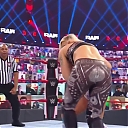 WWE_Monday_Night_Raw_2021_01_11_720p_HDTV_x264-NWCHD_mp42862.jpg