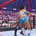 WWE_Monday_Night_Raw_2021_01_11_720p_HDTV_x264-NWCHD_mp42934.jpg