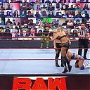 WWE_Monday_Night_Raw_2021_05_10_720p_HDTV_x264-NWCHD_mp40257.jpg