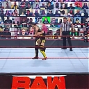 WWE_Monday_Night_Raw_2021_05_10_720p_HDTV_x264-NWCHD_mp40302.jpg