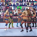 WWE_Monday_Night_Raw_2021_05_10_720p_HDTV_x264-NWCHD_mp40328.jpg