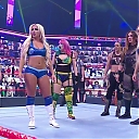 WWE_Monday_Night_Raw_2021_05_10_720p_HDTV_x264-NWCHD_mp40347.jpg