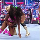 WWE_Monday_Night_Raw_2021_05_31_720p_HDTV_x264-NWCHD_mp40173.jpg