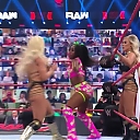 WWE_Monday_Night_Raw_2021_05_31_720p_HDTV_x264-NWCHD_mp40181.jpg