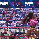 WWE_Monday_Night_Raw_2021_05_31_720p_HDTV_x264-NWCHD_mp40182.jpg