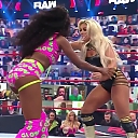 WWE_Monday_Night_Raw_2021_05_31_720p_HDTV_x264-NWCHD_mp40185.jpg