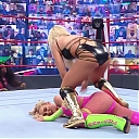 WWE_Monday_Night_Raw_2021_05_31_720p_HDTV_x264-NWCHD_mp40225.jpg