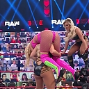 WWE_Monday_Night_Raw_2021_05_31_720p_HDTV_x264-NWCHD_mp40262.jpg