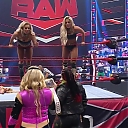 WWE_Monday_Night_Raw_2021_05_31_720p_HDTV_x264-NWCHD_mp40286.jpg